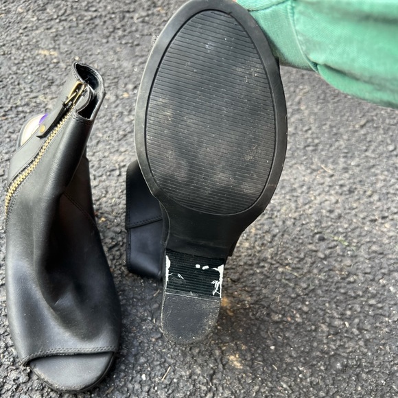 Madden girl peep toe booties - Picture 4 of 4